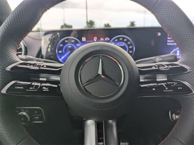 Thumbnail: 2025 Mercedes-Benz EQB - 11