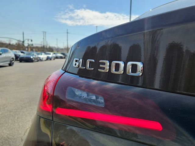 Thumbnail: 2025 Mercedes-Benz GLC - 23