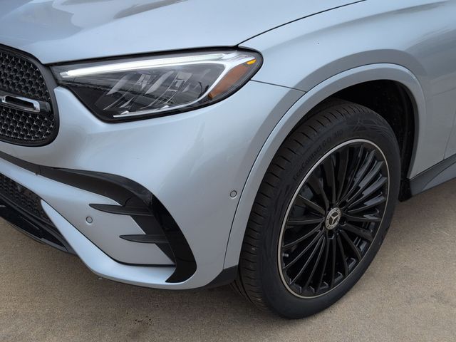 Thumbnail: 2026 Mercedes-Benz GLC - 8