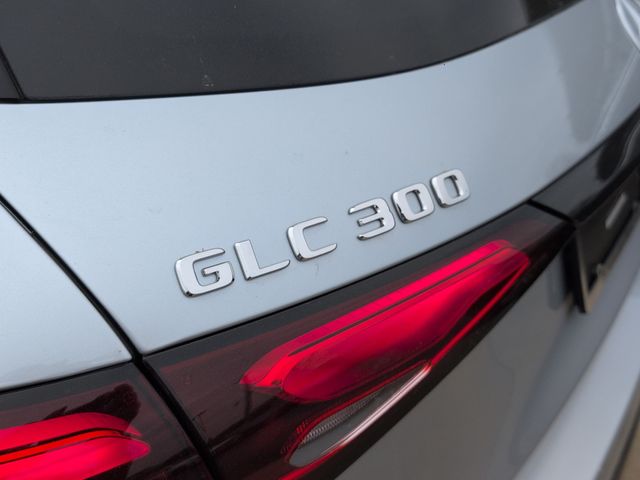Thumbnail: 2026 Mercedes-Benz GLC - 7
