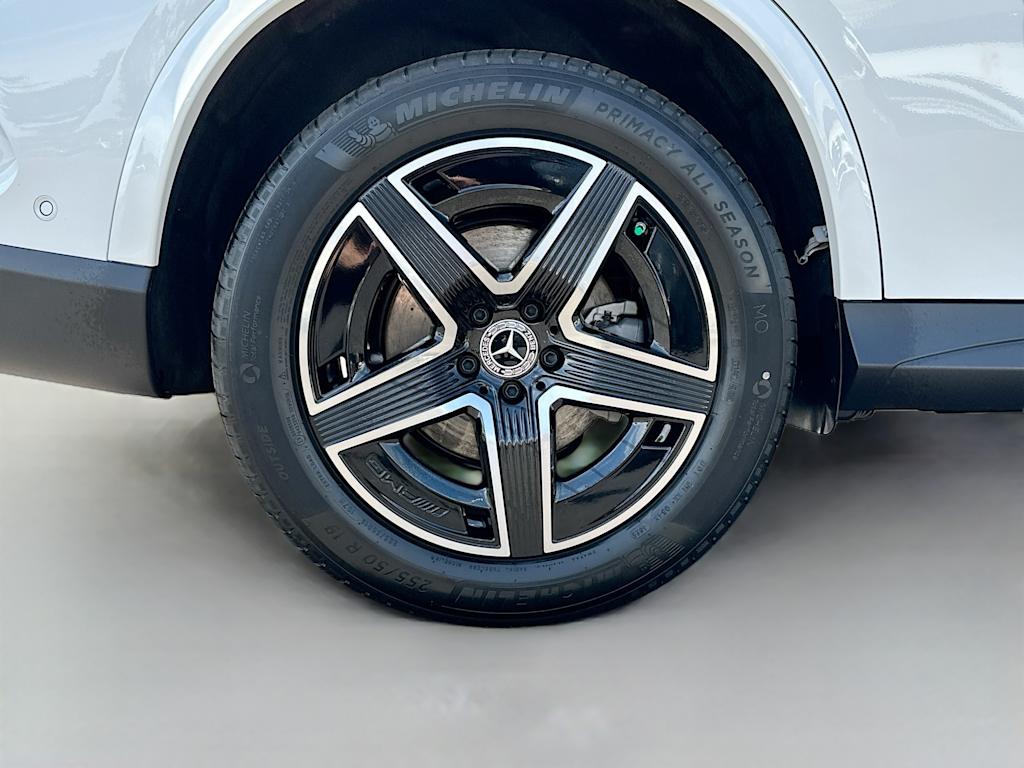Thumbnail: 2026 Mercedes-Benz GLC - 7