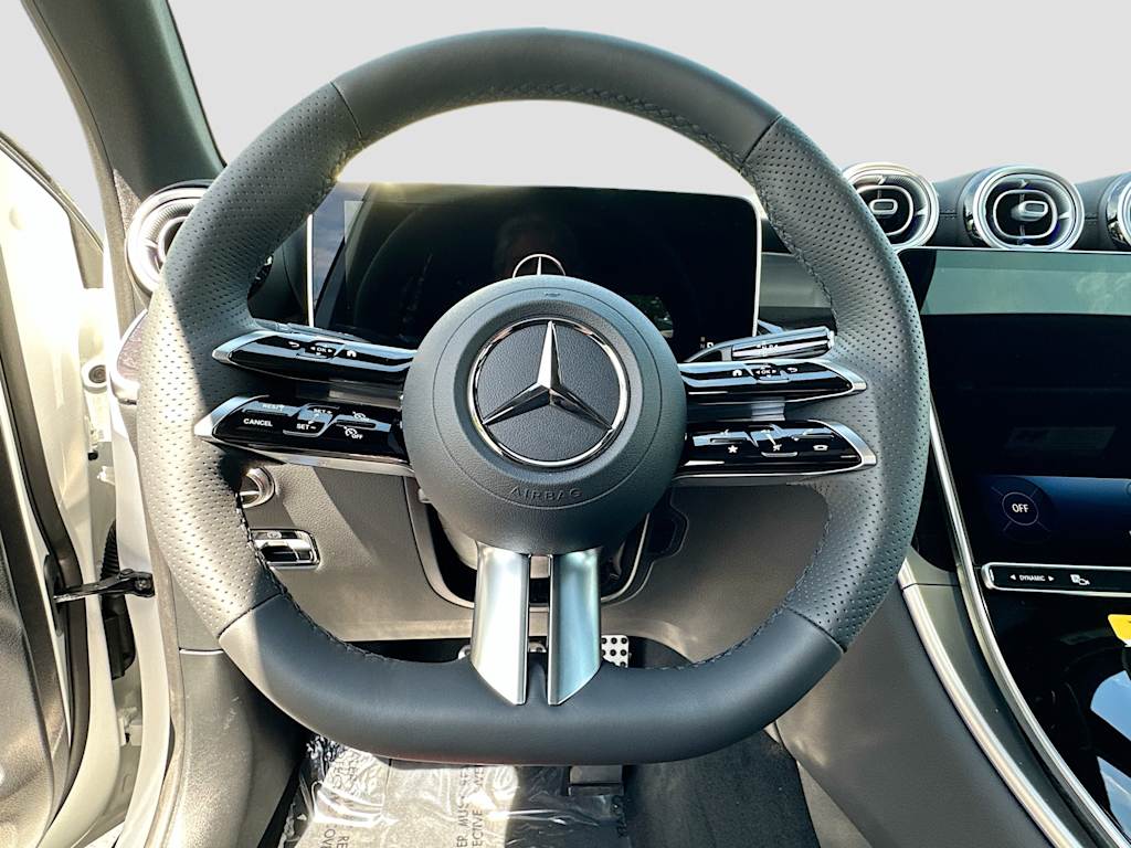 Thumbnail: 2026 Mercedes-Benz GLC - 9