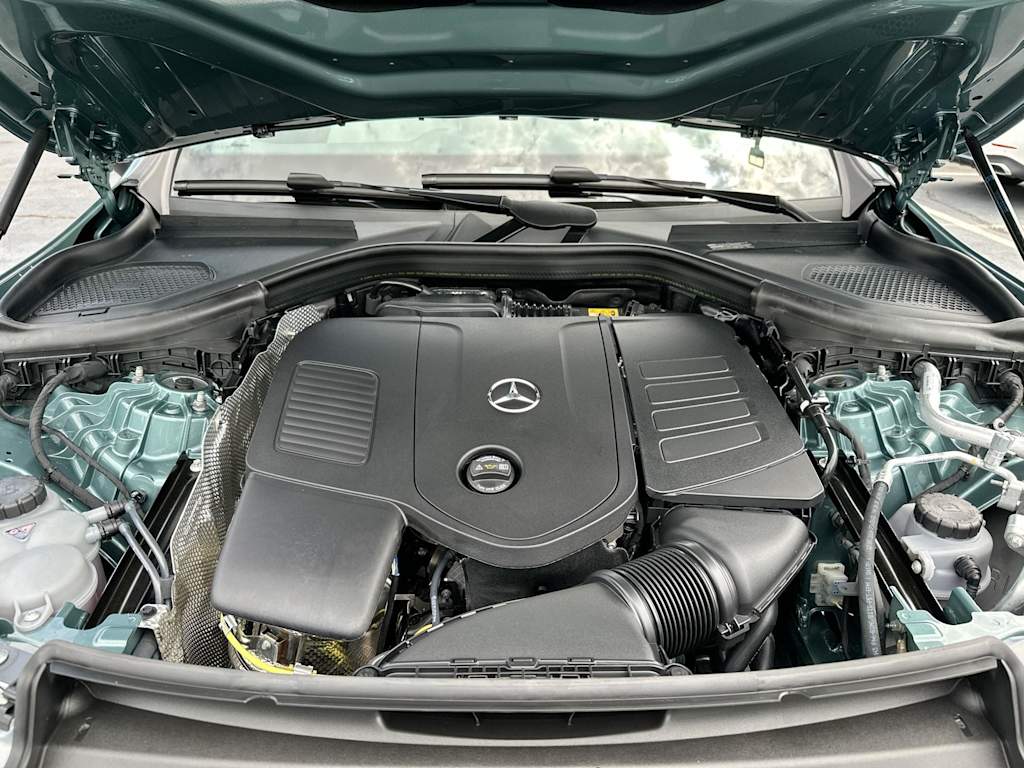 Thumbnail: 2026 Mercedes-Benz GLC - 9