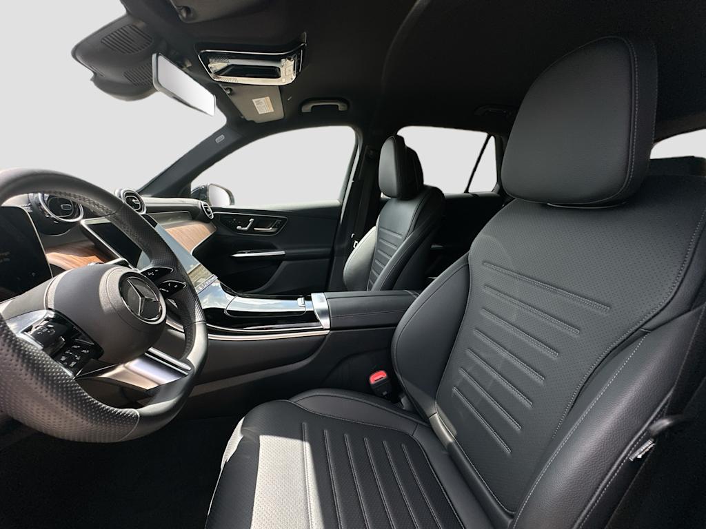 Thumbnail: 2025 Mercedes-Benz GLC - 11