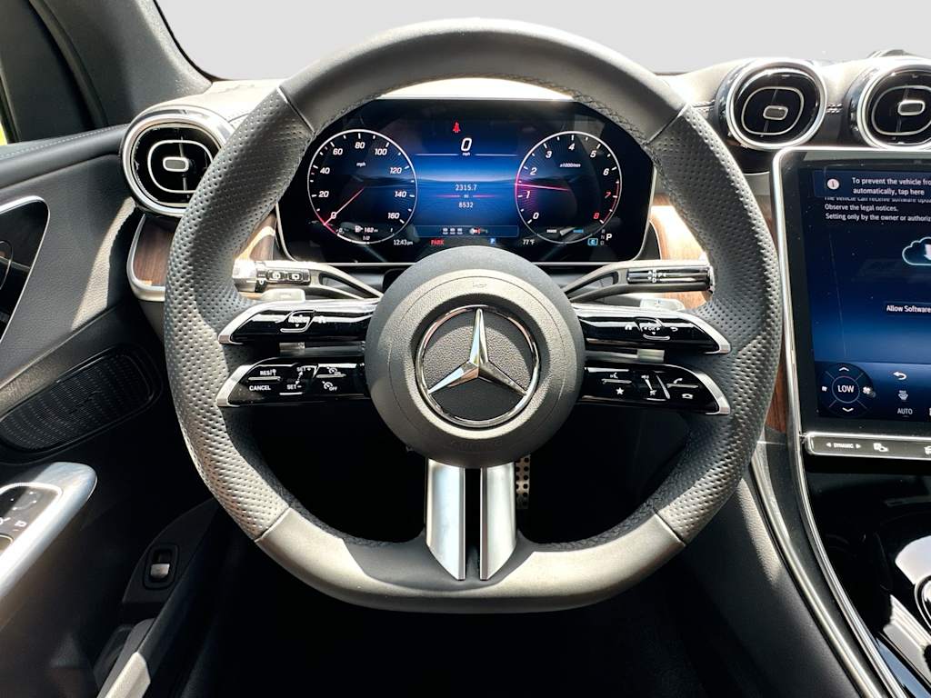 Thumbnail: 2025 Mercedes-Benz GLC - 10