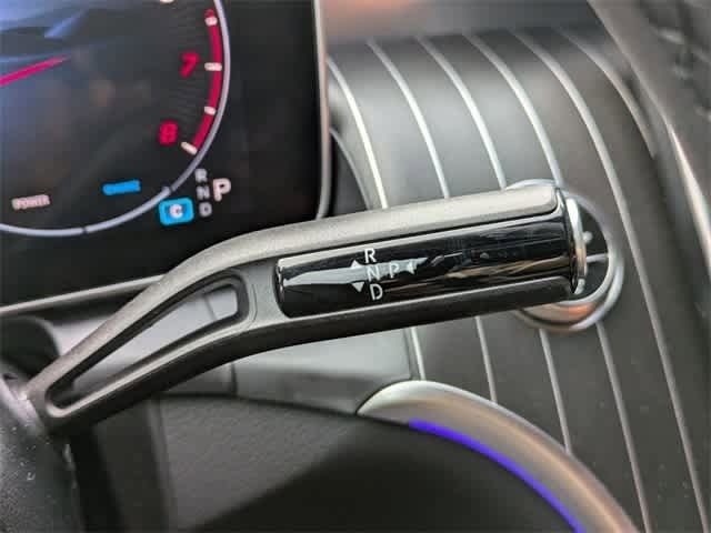 Thumbnail: 2025 Mercedes-Benz GLC - 12