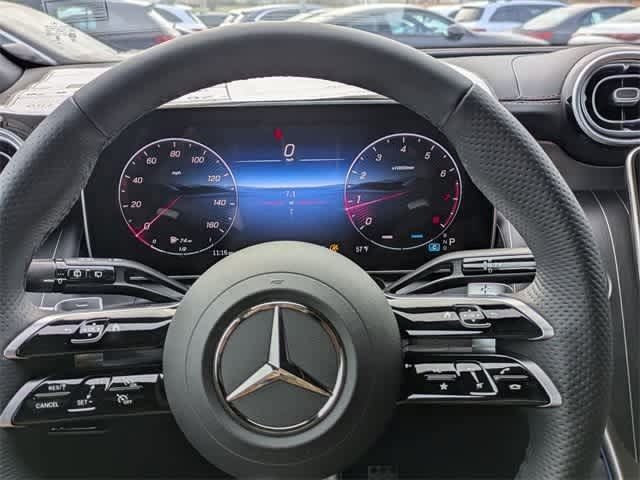 Thumbnail: 2025 Mercedes-Benz GLC - 21