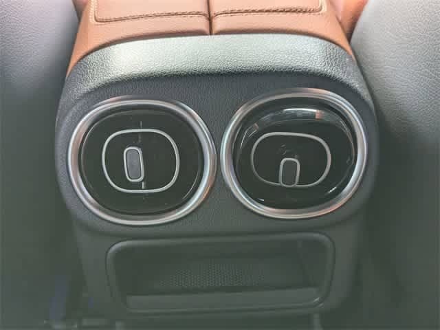 Thumbnail: 2025 Mercedes-Benz GLC - 15