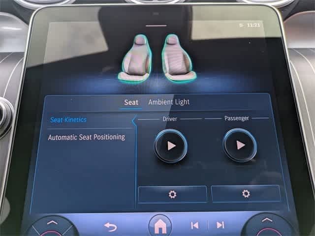 Thumbnail: 2025 Mercedes-Benz GLC - 25