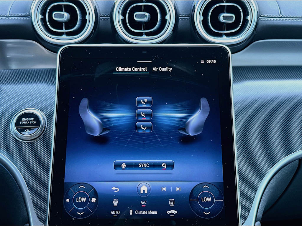 Thumbnail: 2025 Mercedes-Benz GLC - 25