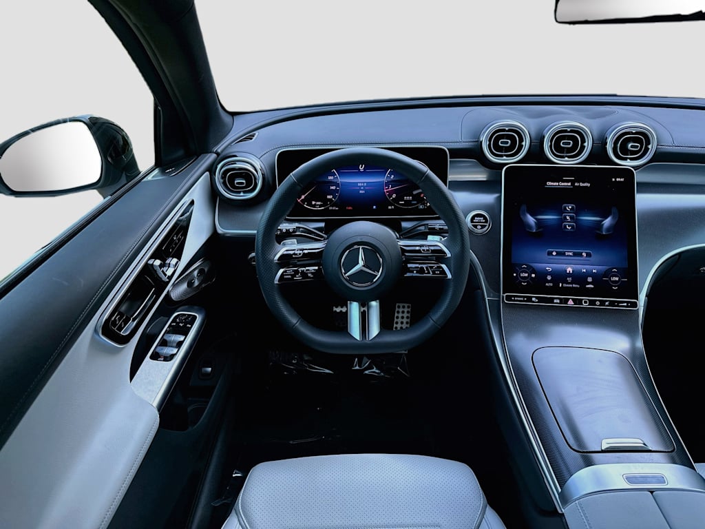 Thumbnail: 2025 Mercedes-Benz GLC - 14