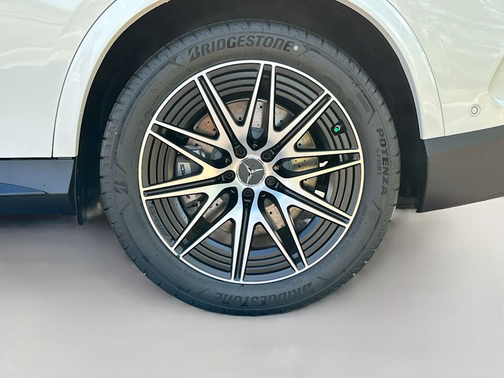 Thumbnail: 2026 Mercedes-Benz GLC - 7