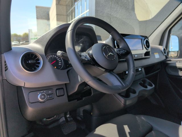 Thumbnail: 2026 Mercedes-Benz Sprinter - 2