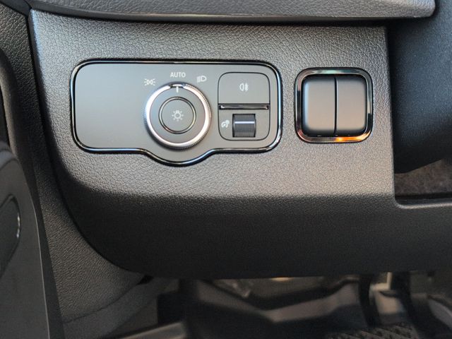 Thumbnail: 2026 Mercedes-Benz Sprinter - 28