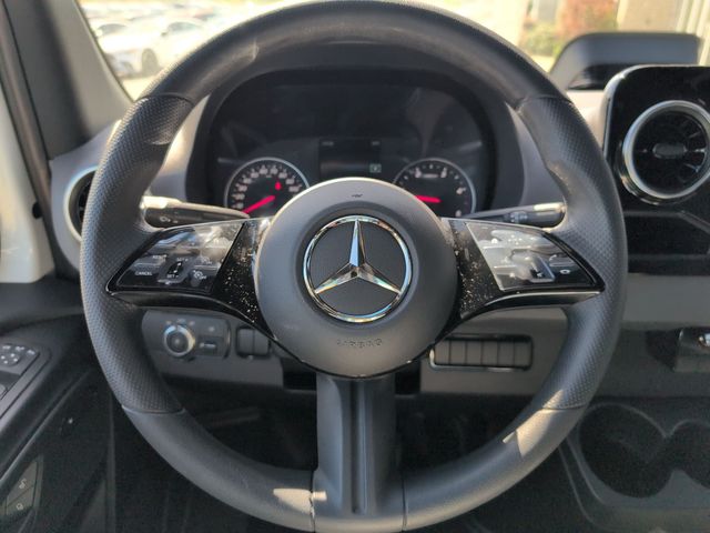 Thumbnail: 2026 Mercedes-Benz Sprinter - 14