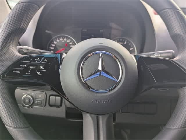 Thumbnail: 2025 Mercedes-Benz Sprinter - 18
