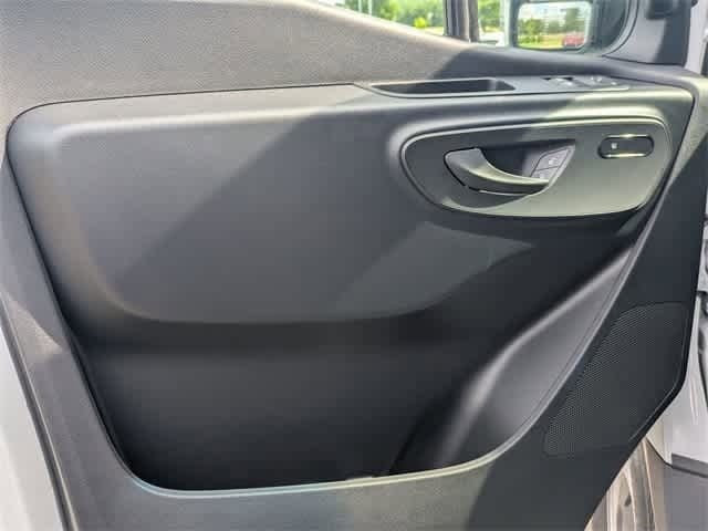 Thumbnail: 2025 Mercedes-Benz Sprinter - 18