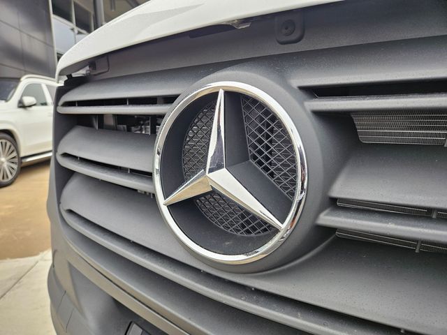 Thumbnail: 2026 Mercedes-Benz Sprinter - 7