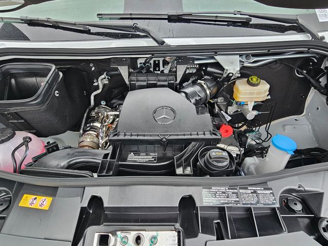 Thumbnail: 2026 Mercedes-Benz Sprinter - 8