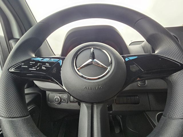 Thumbnail: 2026 Mercedes-Benz Sprinter - 13