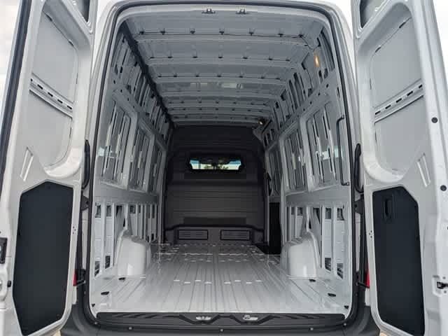 Thumbnail: 2025 Mercedes-Benz Sprinter - 12
