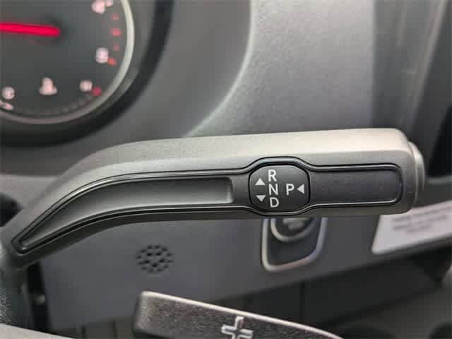 Thumbnail: 2025 Mercedes-Benz Sprinter - 22