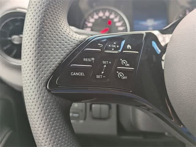 Thumbnail: 2025 Mercedes-Benz Sprinter - 21