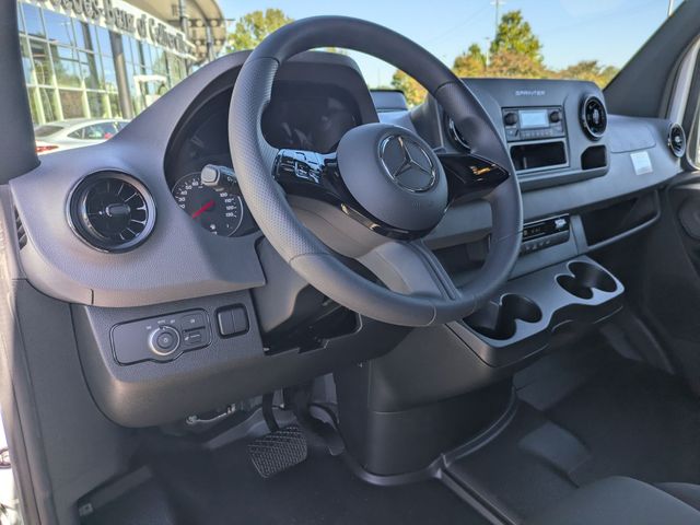 Thumbnail: 2026 Mercedes-Benz Sprinter - 2