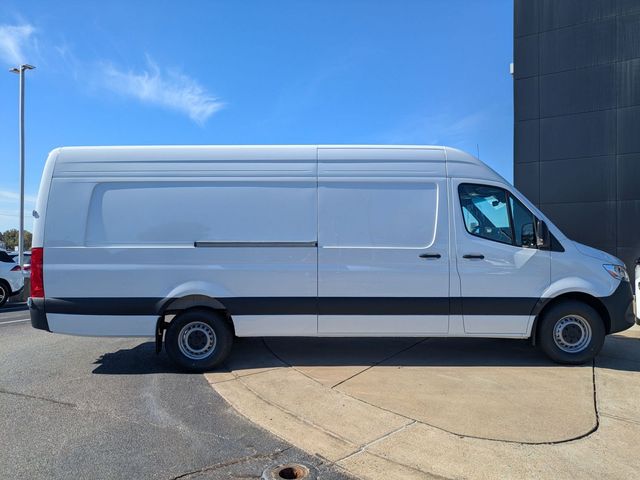 Thumbnail: 2026 Mercedes-Benz Sprinter - 20