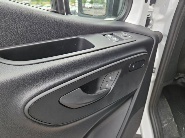 Thumbnail: 2026 Mercedes-Benz Sprinter - 21