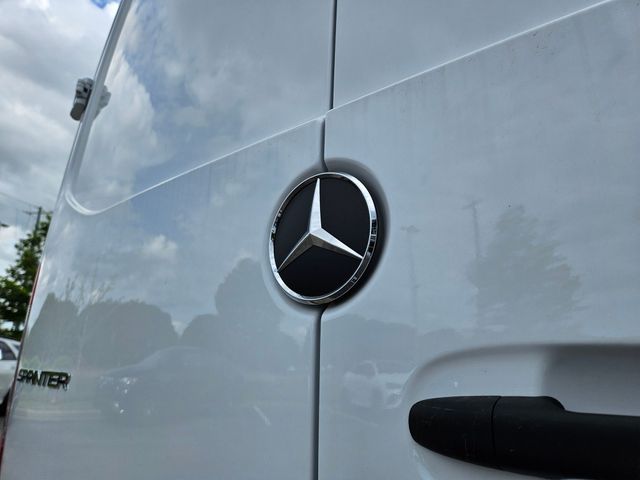 Thumbnail: 2026 Mercedes-Benz Sprinter - 13