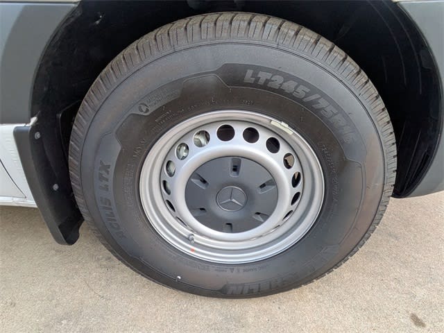 Thumbnail: 2024 Mercedes-Benz eSprinter - 8