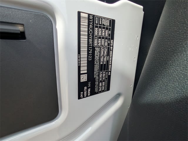 Thumbnail: 2024 Mercedes-Benz eSprinter - 32