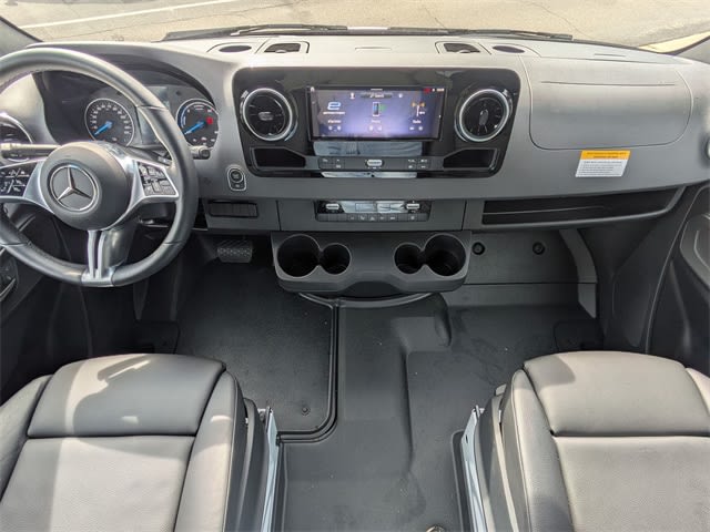 Thumbnail: 2024 Mercedes-Benz eSprinter - 8