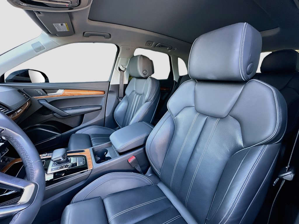 Thumbnail: 2023 Audi Q5 - 11