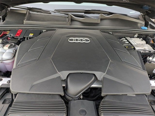 Thumbnail: 2021 Audi Q7 - 9