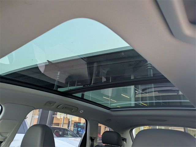 Thumbnail: 2021 Audi Q7 - 24