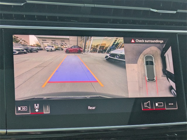 Thumbnail: 2021 Audi Q7 - 35