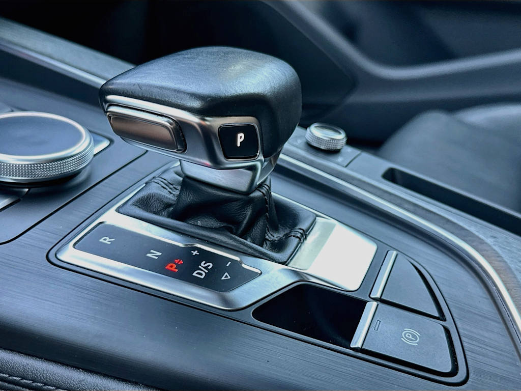 Thumbnail: 2019 Audi A4 - 16