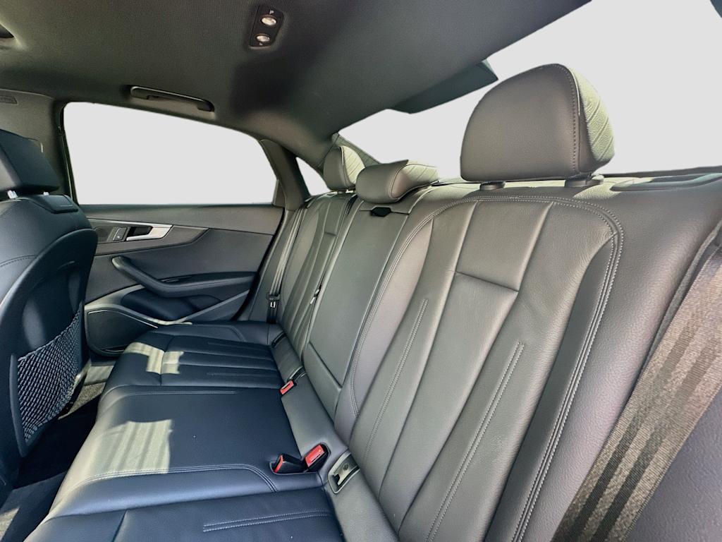 Thumbnail: 2019 Audi A4 - 12