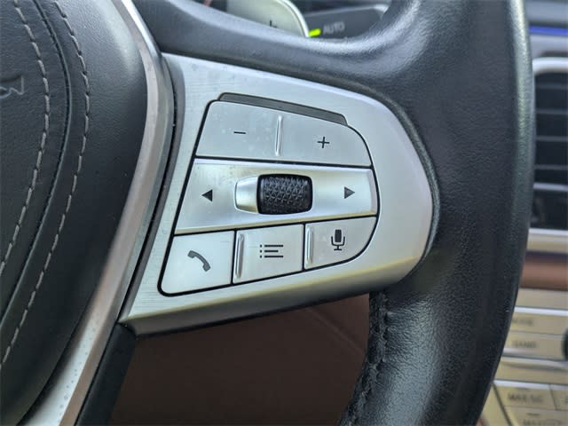 Thumbnail: 2021 BMW 7 Series - 30