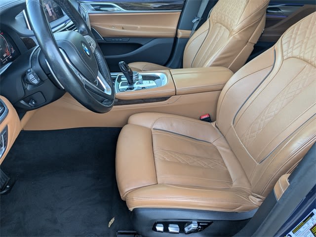 Thumbnail: 2021 BMW 7 Series - 11