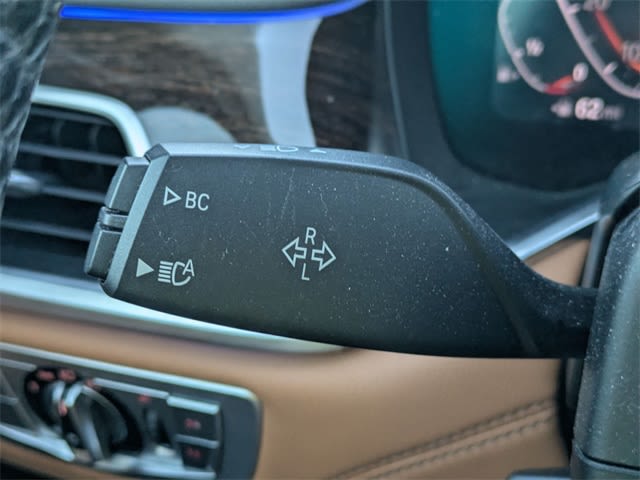 Thumbnail: 2021 BMW 7 Series - 31