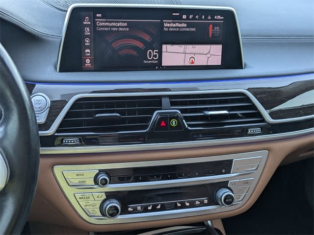 Thumbnail: 2021 BMW 7 Series - 14