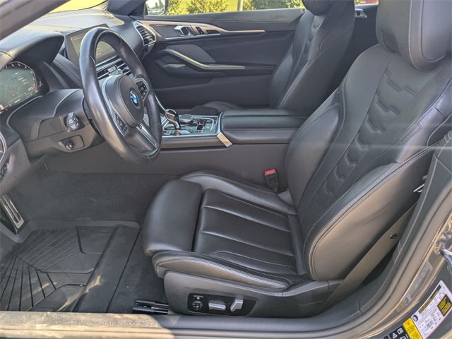 Thumbnail: 2022 BMW 8 Series - 11