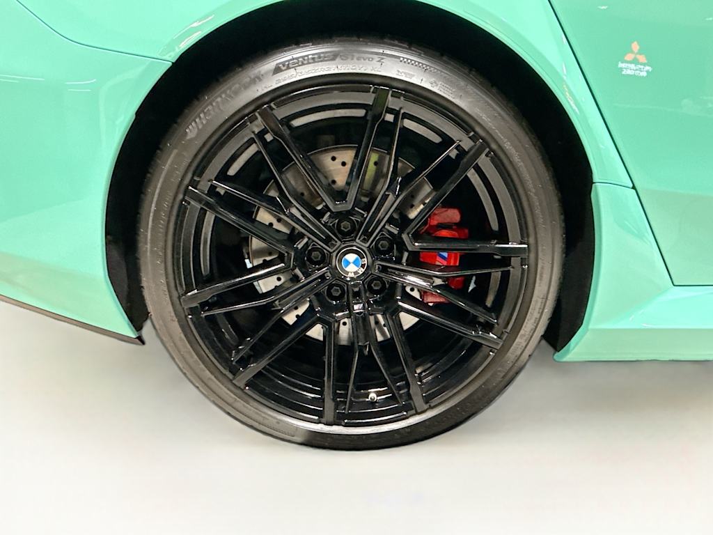 Thumbnail: 2025 BMW M5 - 33