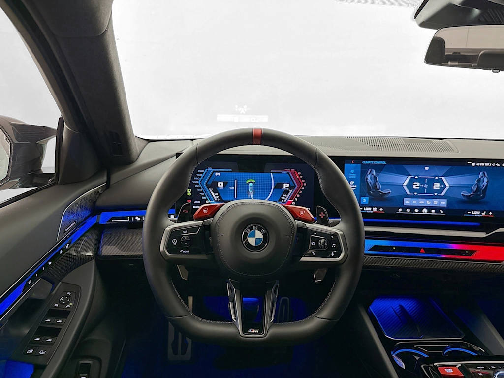 Thumbnail: 2025 BMW M5 - 10