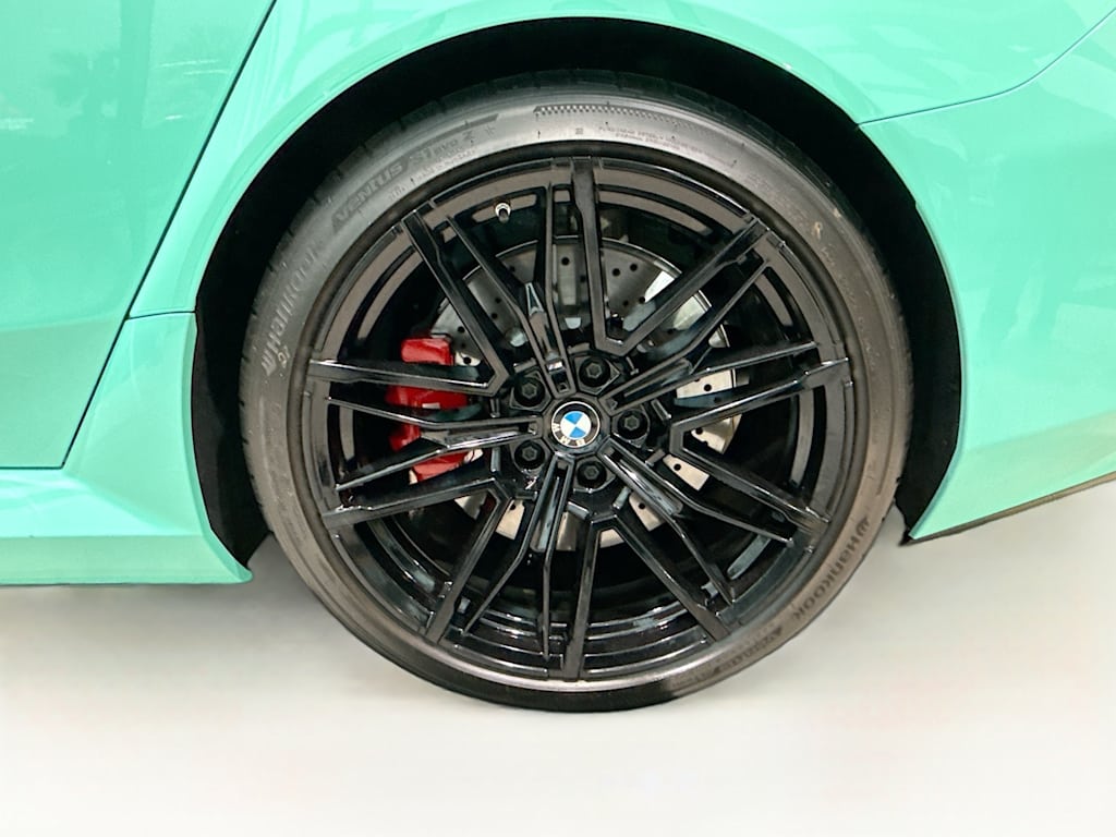 Thumbnail: 2025 BMW M5 - 32