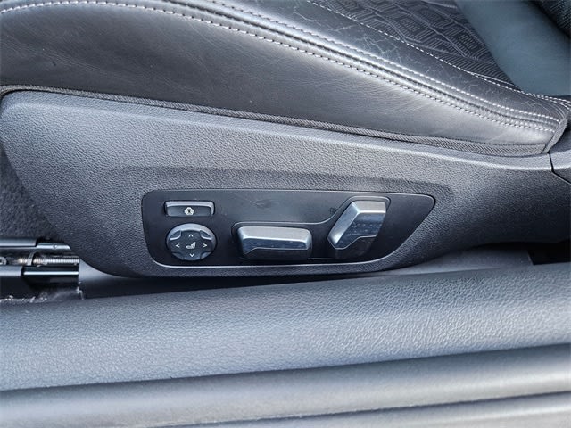 Thumbnail: 2020 BMW M8 - 22