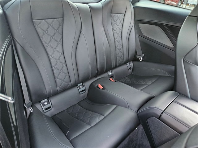 Thumbnail: 2020 BMW M8 - 23